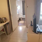 The Superstay Boutique Guestroom 4*