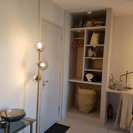 The Superstay Boutique Guestroom Bed & Breakfast Amsterdam